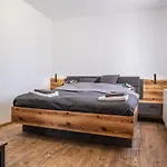 Apartament Alpakavendeghaz Balatoncsicso