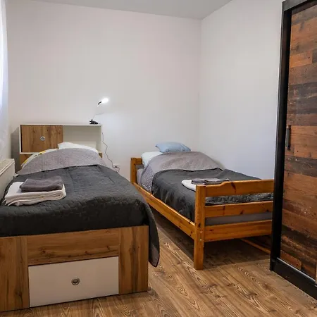 Alpakavendeghaz * Balatoncsicso