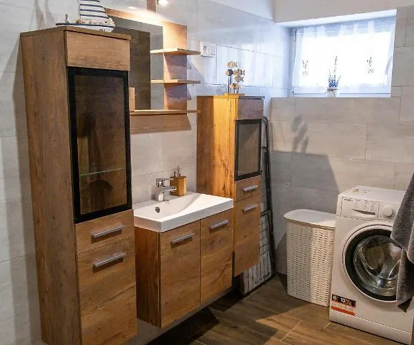 Alpakavendeghaz Apartament *