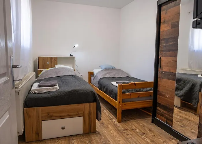 Alpakavendeghaz * Balatoncsicso